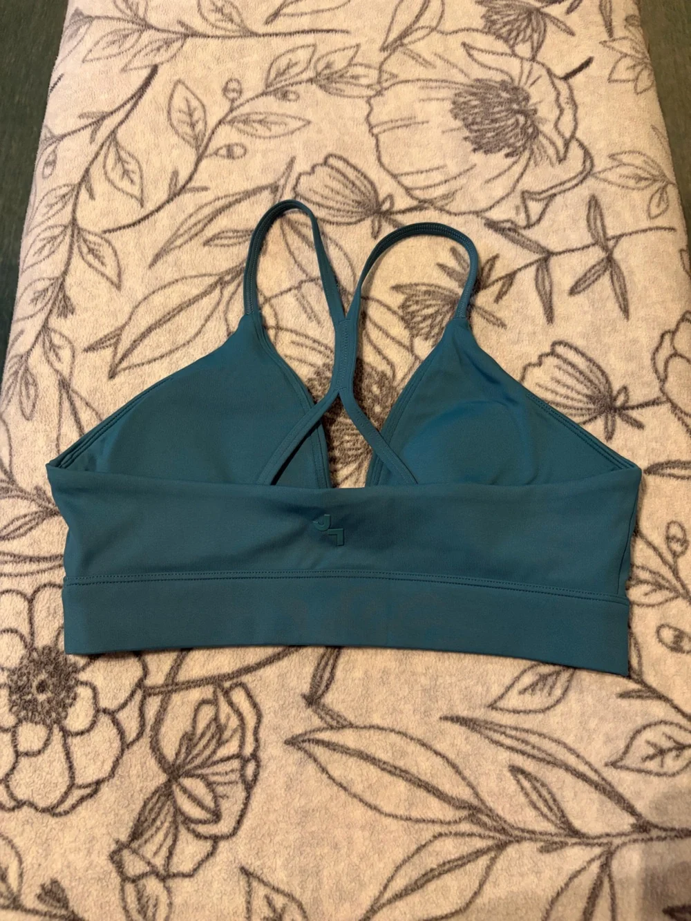 Women’s Seamless Strappy Bralette - Red, Tan, Teal